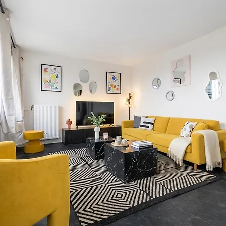 Furtivestay - La Defense - Damiers Apartment