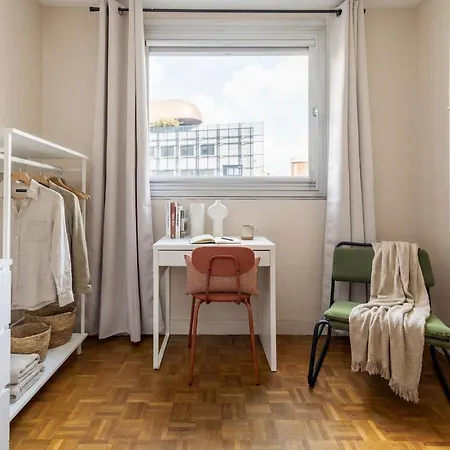 Furtivestay - La Defense - Damiers Apartment Courbevoie